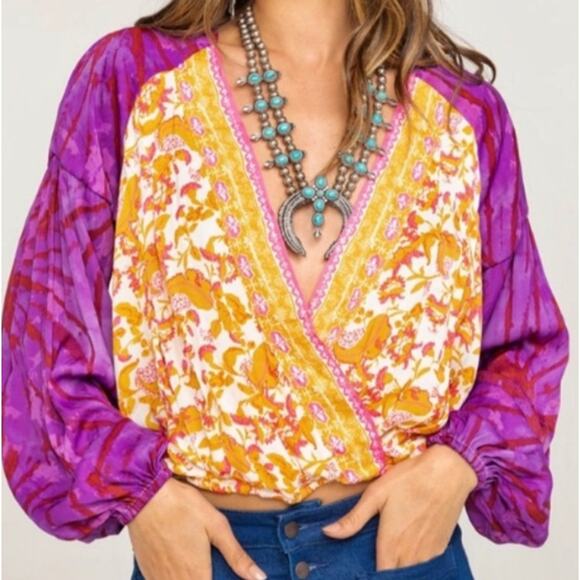Free People SZ XS Cruisin Together Surplice Top OB948207 - Picture 1 of 7